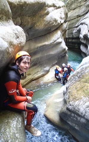 Descente en canyoning dans les Alpes Maritimes 06 : canyon de Cramassouri.