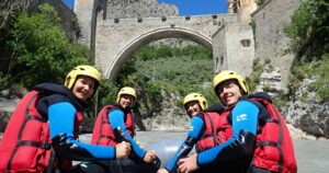 descente en rafting de la rivière du Var à entrevaux