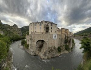 Rivière du Var à Entrevaux